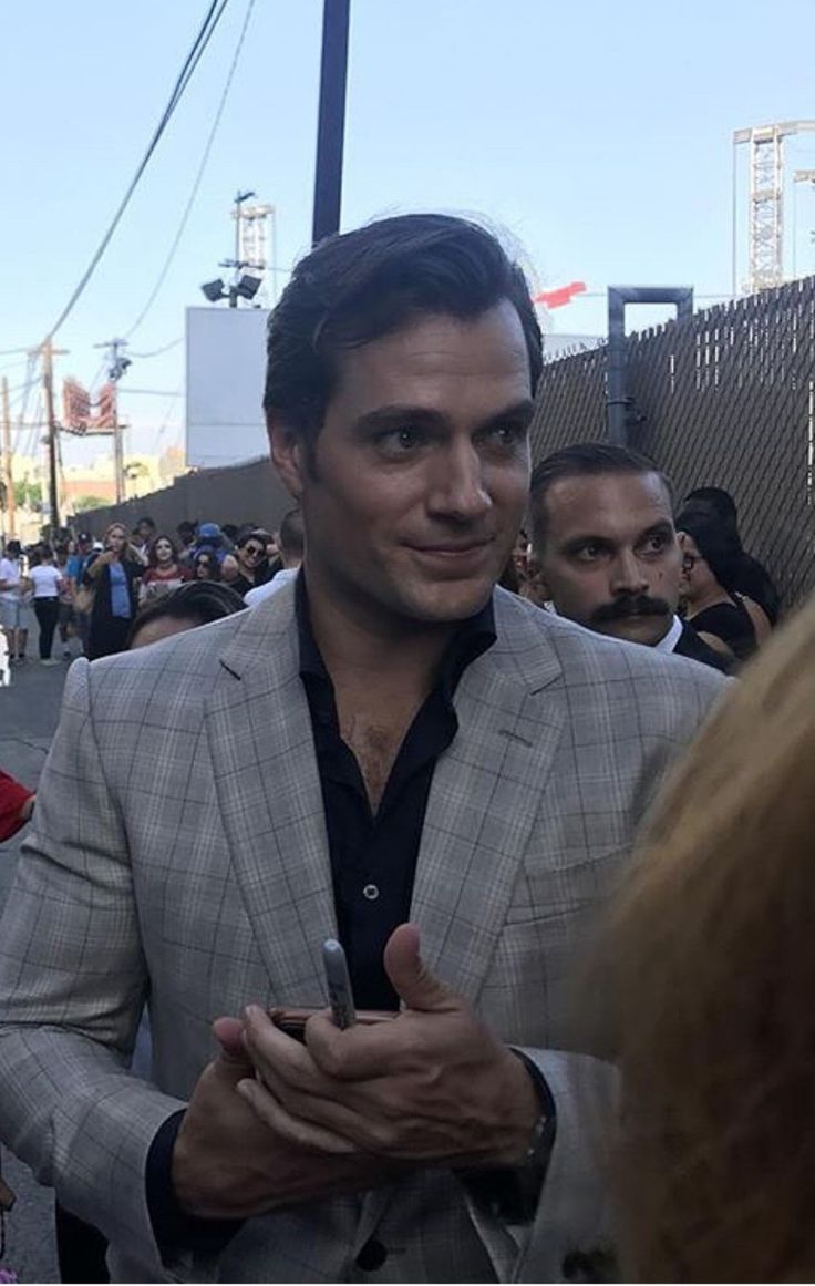 Henry Cavill
